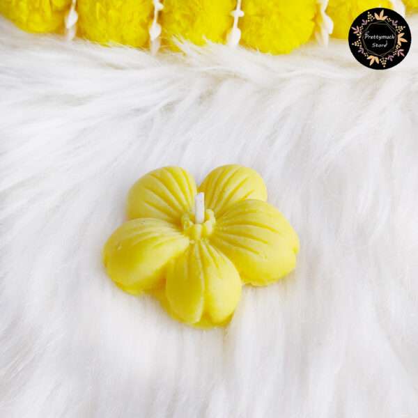 Floating Sakura Candle (Yellow) - Image 2